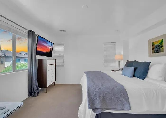 Family Home-mins From The Loop With Hot Tub Holiday home Tucson
