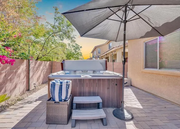 Family Home-mins From The Loop With Hot Tub Holiday home Tucson