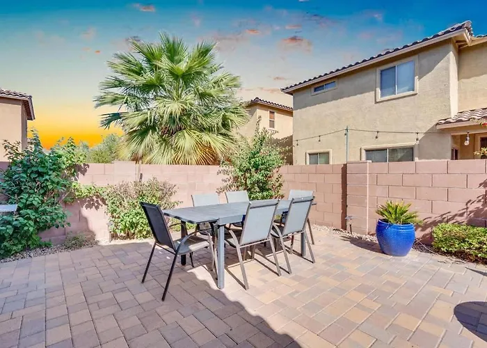 Family Home-mins From The Loop With Hot Tub * Tucson